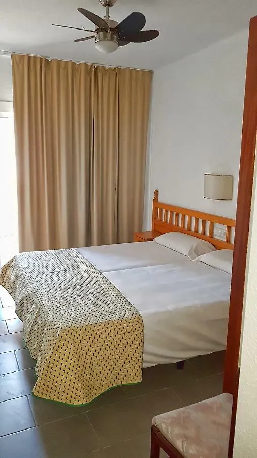 Hostal Isabel Blanes Pensión